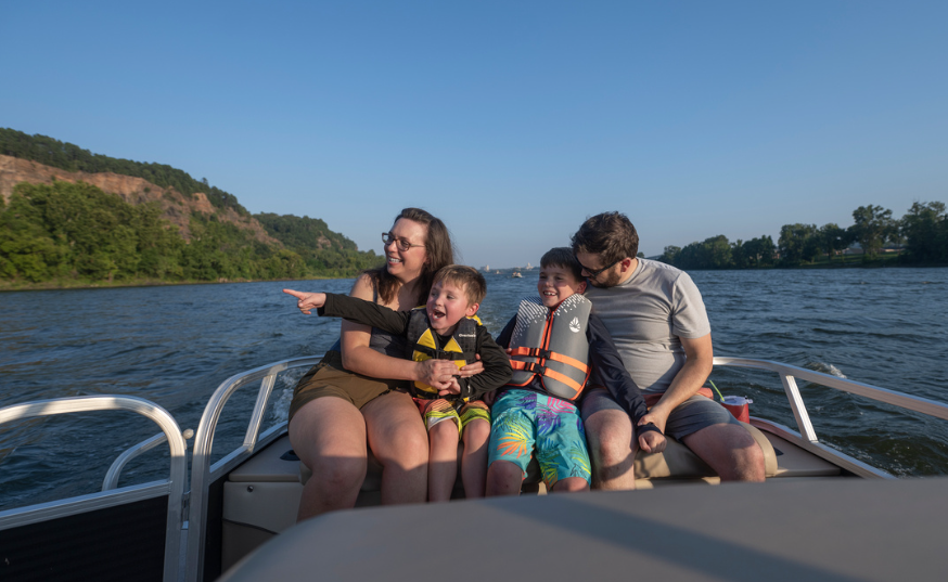 Family Pontoon Boat Tour on the Arkansas River